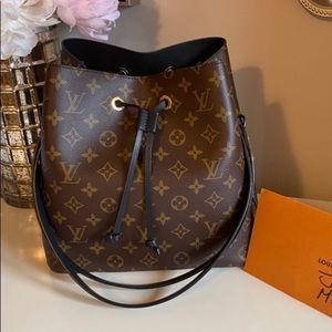 Louis Vuitton NeoNoe